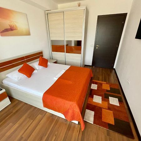 Alcomar Apartment - Summerland Mamaia Dış mekan fotoğraf