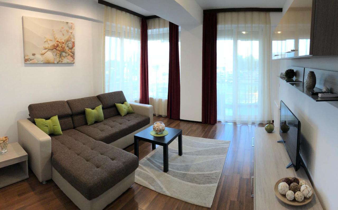 Alcomar Apartment - Summerland Mamaia Dış mekan fotoğraf